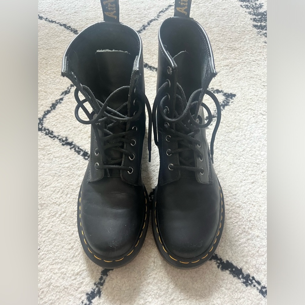Dr. Martens Black boots